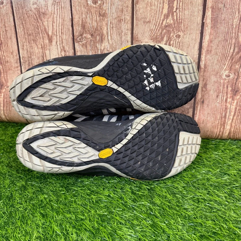 Merrell Trail Glove 4 Running Shoes Womens Size 10 Black Barefoot Vibram